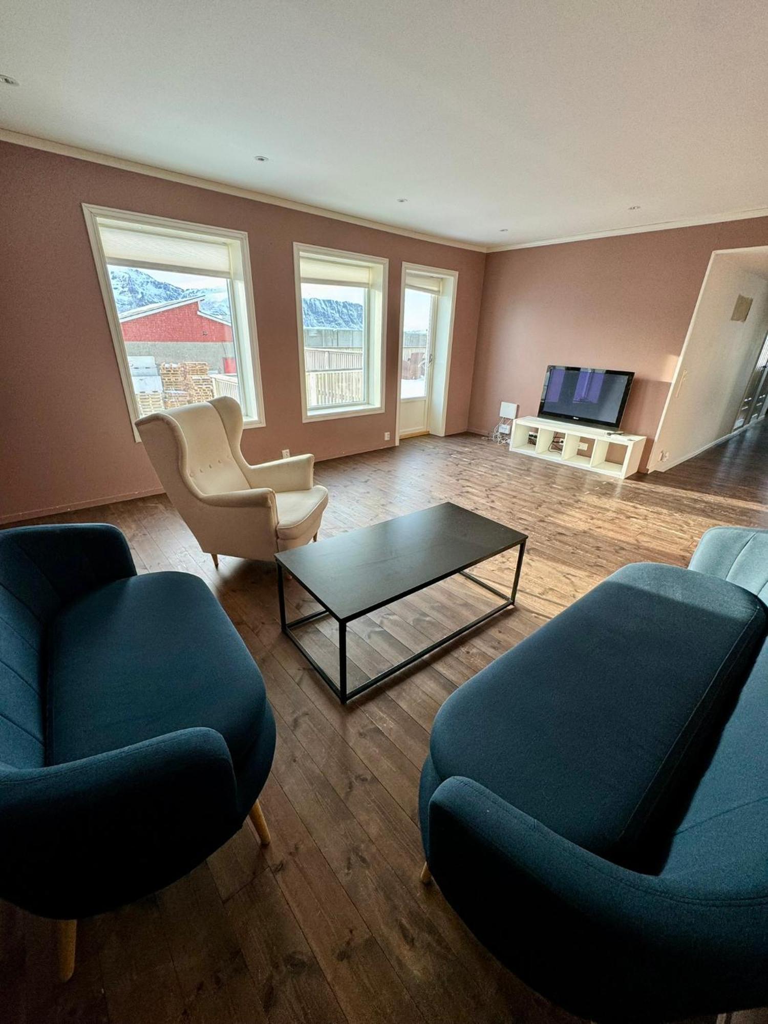 Lofoten Arctic Apartments Рамберг Екстериор снимка